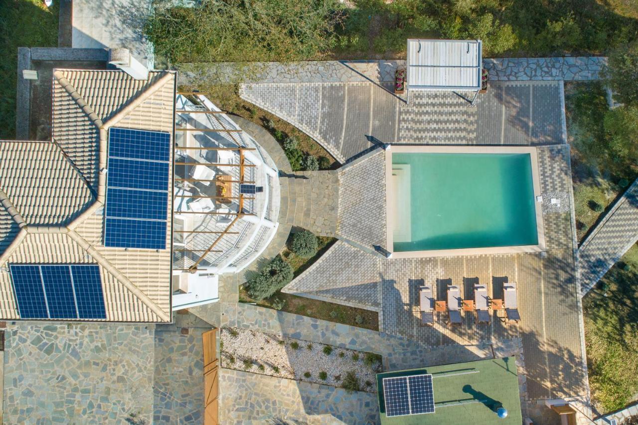 Villa Serenity - Off Grid Villa Pouládes Eksteriør billede